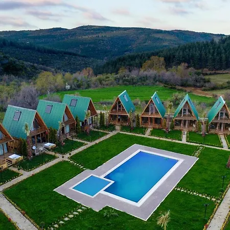 Alpesi faház Bisanthe Panorama Sutluce Dag Oteli Kumbağ